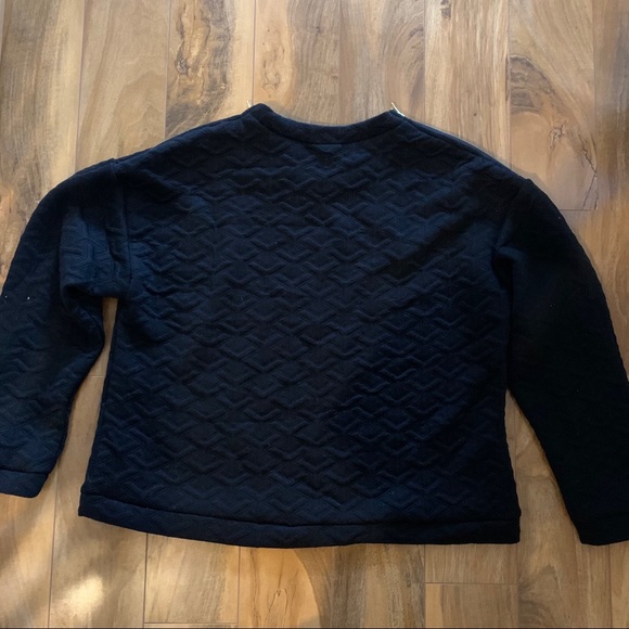 Boxy Black Forever 21 Long Sleeve Shirt - Picture 4 of 4